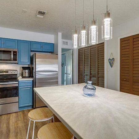 Breezy Cape Canaveral Townhome About 1 Mi To Beach! Екстер'єр фото